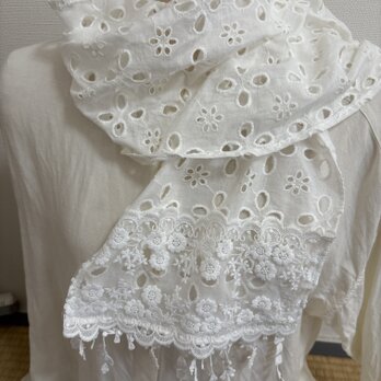 ☆ハンドメイド☆ロングストール白綿ローンカットワーク刺繍お花刺繍レースフリンジレース
