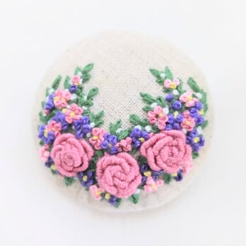 ピンクの薔薇 刺繍ブローチ(大）