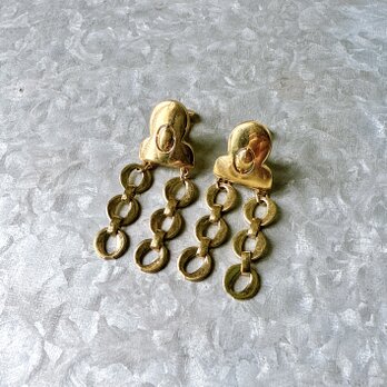 YT34-【 TRIFARI 】クラウントリファリ・ヴィンテージイヤリング1960s Gold-tone earrings