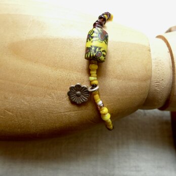 ＊＊古のブレス。@ヴェネチアのミルフィオリビーズ＋カレンシルバーチャーム＋フランスのデッドストックビーズ＋いろいろな黄色ビーズ