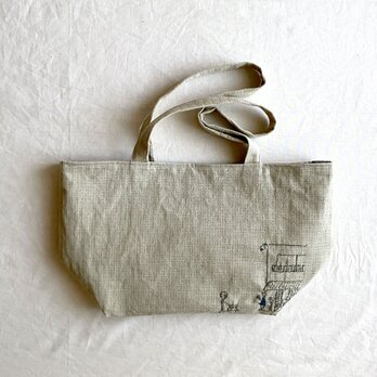 Bag：道草する女の子の画像
