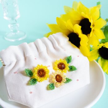 ひまわりのビーズ刺繍バネ口ポーチ