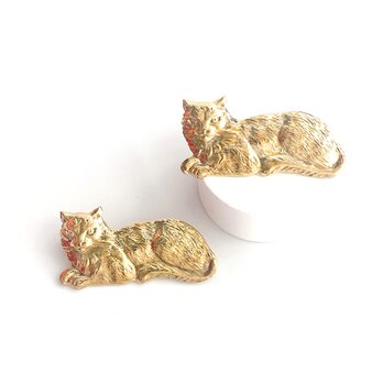 ねこモチーフブローチ【ebro25】