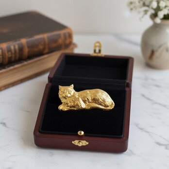 真鍮製 ねこモチーフブローチ アンティーク調ゴールド｜大人の遊び心【ebro25】