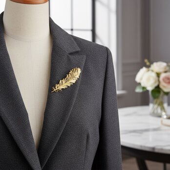 真鍮製 フェザーモチーフブローチ アンティーク調ゴールド｜大人上品【ebro28】