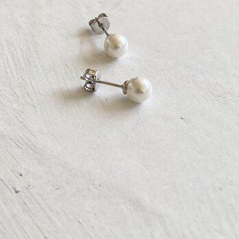 軽量ストレスフリー磨きパール6ｍｍ一粒ピアス ミガキパール　一粒パールピアス