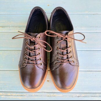 本革スニーカー　ブラウン　丈夫で柔らかいレザー採用