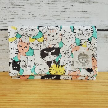 ぴったりが嬉しい！スリム通帳ケース ねこ