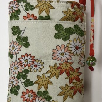 ８３３０　花柄の着物で作ったスマホショルダー