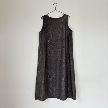 ＊アンティーク着物＊草葉に蝶草模様泥大島紬のワンピース（Ｌサイズ・７マルキ）