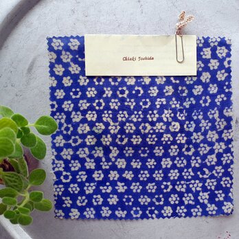 みつろうエコラップ 四角S：スカイブルー×ホワイト　小花柄 <インド綿ブロックプリント コットン みつろう エコラップ エコ>