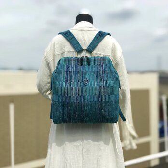 口金入りで口がガバッと開いて使いやすい裂き織りのリュック（ターコイズブルー）