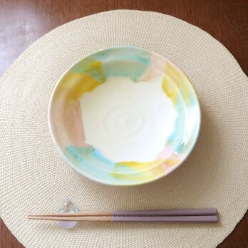 生成色のマット釉と春色三彩のリム皿