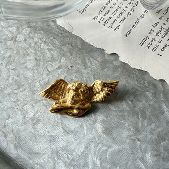 SC138-ヴィンテージブローチ U.S.A. 70 〜80s Gold-tone Angel with Folded Arms