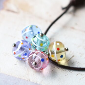 ヨーヨー(水風船)のとんぼ玉ガラスペンダント