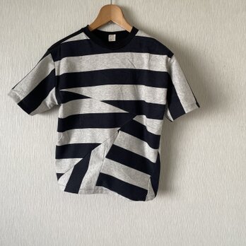太ボーダーランダム切替え半袖Ｔシャツ　杢グレー×黒Ｍ～Ｌ