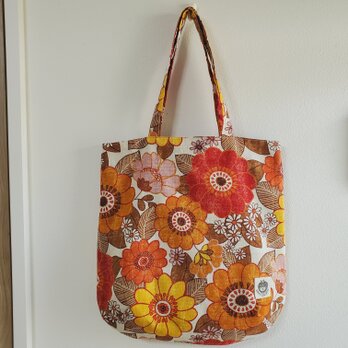 北欧調 レトロ花柄の丸底トートバッグ