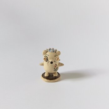 陶のフィギュア ハリネズミ