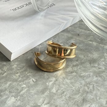 P707-ヴィンテージピアス U.S.A. 1980s Gold Tone Wide Hoops