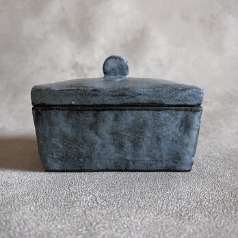 陶の箱