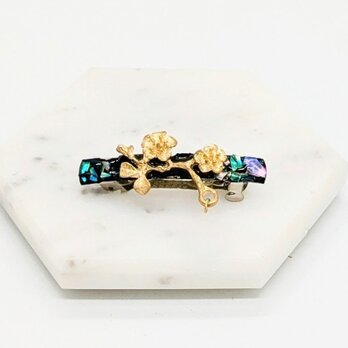 ゴールドの花とグリーン螺鈿のヘアバレッタ