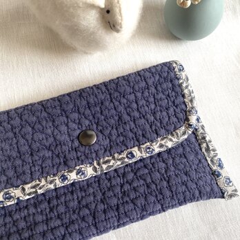 ＊ヌビキルト×リバティのフラップポーチ＊ネイビー