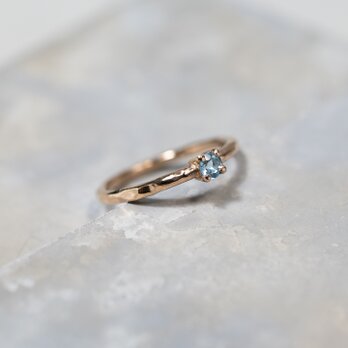 スイスブルートパーズ ラウンド3mm PGPピンクゴールドプレーンリング 1.5mm幅 槌目｜FA-1125