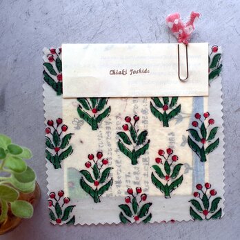 みつろうエコラップ 四角ミニ：白×赤 赤い実<インド綿100％ ブロックプリント エコラップ エコ>