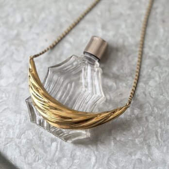 NM53-【 MONET 】モネ・ヴィンテージネックレス 1980s Gold Tone Crescent Plate
