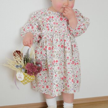 ベビー・子供服　小花柄ワンピース