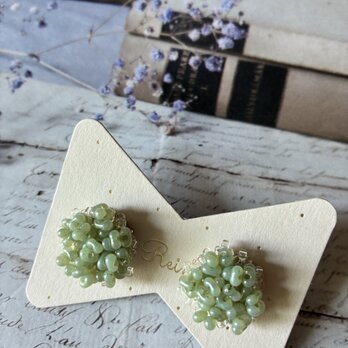 送料無料 ピアス シンプル クリア 透明 人気 きれいめ プレゼントにも