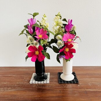 【 お仏花ブーケ 】コスモス