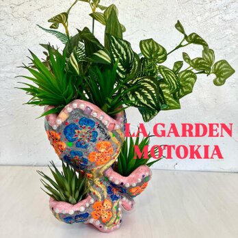 ハート形　三口プランターオブジェ手作り　ピンク　パール付き　セメント　植木鉢