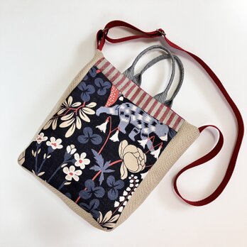 2wayショルダー　トートバッグ　庭の花とクマ
