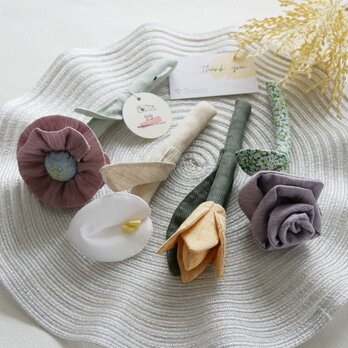 【出産祝いギフト】ベビー玩具ラトル　4点セット　ダスティ―カラー