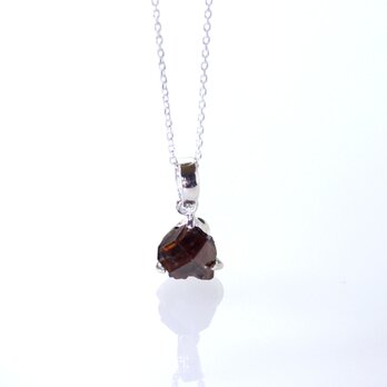 《国産宝石》Sv925 レインボーガーネットペンダント  4.13ct