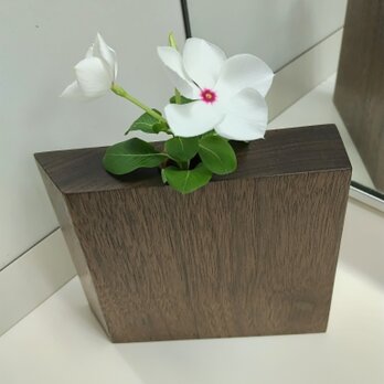 銅一輪挿しの通販 | iichi 日々の暮らしを心地よくする