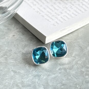 PA305-【 AVON 】エイボン・ヴィンテージピアス Blue Sapphire Cut Glass