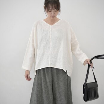 ベルギーリネンのゆったりトップス長袖 オフホワイト　No.370