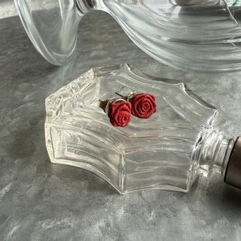 PA415-【 AVON 】エイボン・ヴィンテージピアス 1986 Rose Blossom - Red
