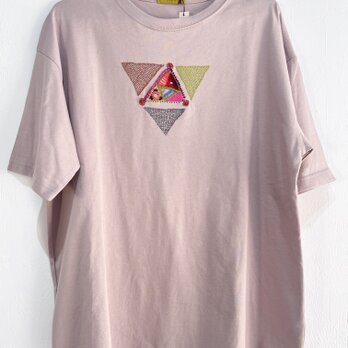 三角ミラー刺繍Tシャツ 　スモーキーピンク　Mサイズ