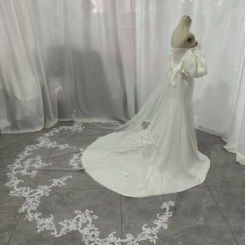 ウエディングドレス パフスリーブ 繊細レース 華やかなトレーン クレープ生地 マーメイドライン 結婚式