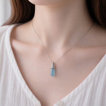 ミルキーアクアマリン原石ネックレス｜一点物｜3月誕生石｜ナチュラルストーン｜シンプルジュエリー gn266