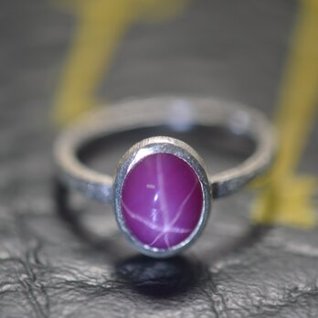 リング　シルバー925　シンセティックスタールビー　3.72ct