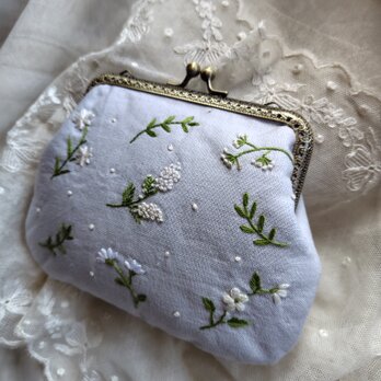 刺繍*野の花*がま口ポーチ*スモーキーブルー