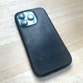 iPhone15Pro・iPhone15ProMAX １枚革で作る本革カバー　ケース 【選べる革】【名入れ可】