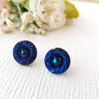 深い青のガラスボタンピアス｜チェコガラス アクセサリー　kp0803