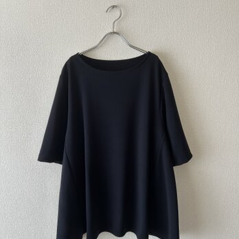 テントラインのTシャツ　ブラック　訳あり