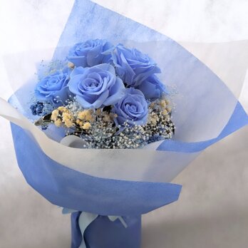 プリザーブドフラワー花束／空色の薔薇７本とかすみ草の特別なあなたに贈る花束／花束スタンド購入選択可