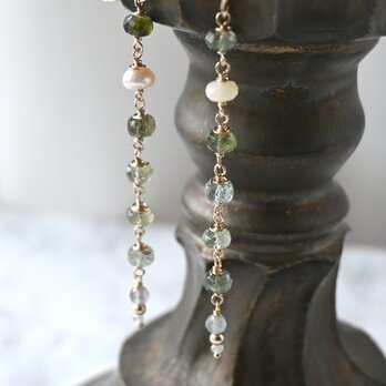 トルマリンのロングピアス（グリーン）・イヤリング変更可